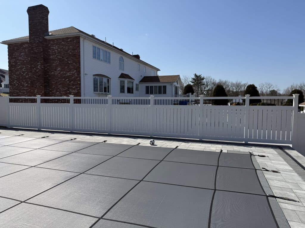 semi-privacy fence